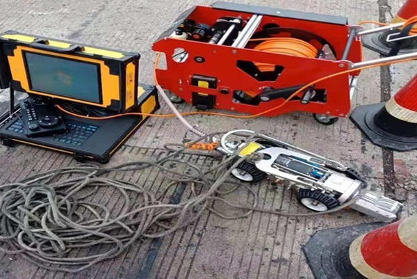 浉河CCTV管道检测机器人