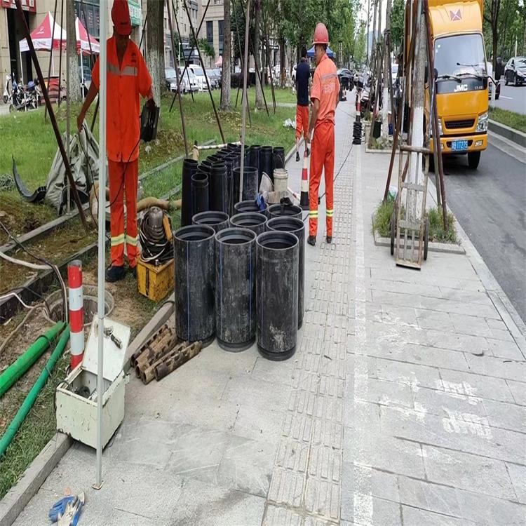 浉河管道短管置换修复